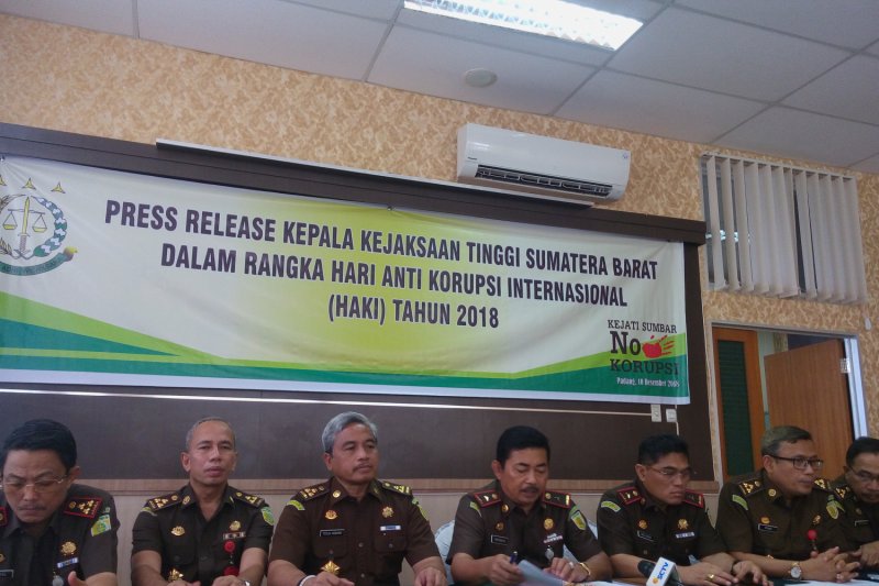 Kejati Sumbar masih mendalami kasus korupsi Bank Nagari