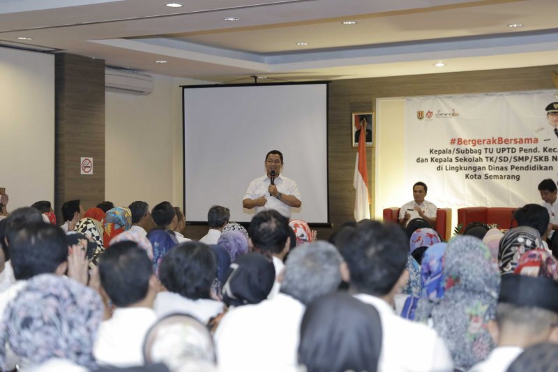 Hendi minta kepala sekolah tentukan skala prioritas pembangunan