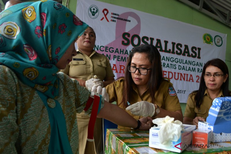 SOSIALISASI PENANGGULANGAN HIV/AIDS DI KALANGAN TNI