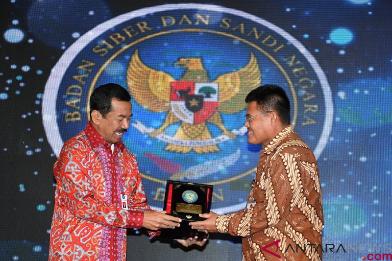 DKPP rehabilitasi ketua KPU - Bawaslu terkait Bupati Mandailing Natal