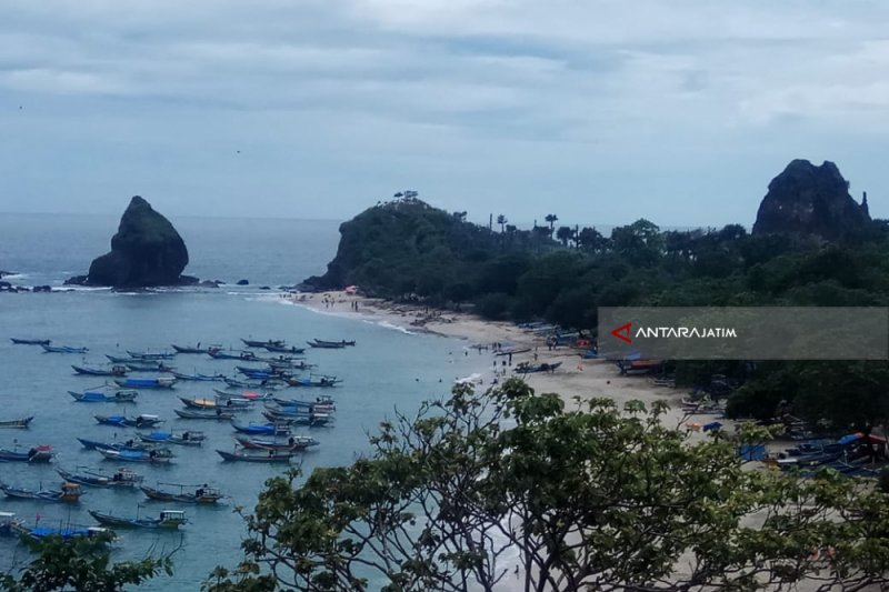 Tsunami Selat Sunda Pengaruhi Kunjungan Pantai Papuma Jember