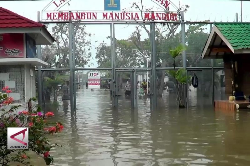 Lapas terendam banjir, 300 Narapidana dievakuasi