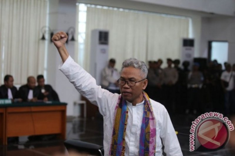 Buni Yani akui tak tahu akan dieksekusi ke lapas mana
