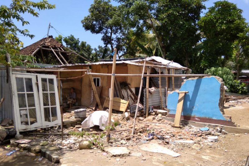 Korban gempa Lombok tunggu "janji manis" pemerintah
