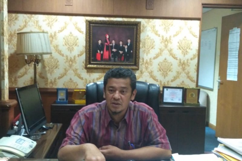 Noviwaldy lama tak muncul di DPRD Riau usai turun jabatan. Begini tanggapan Fraksi Demokrat