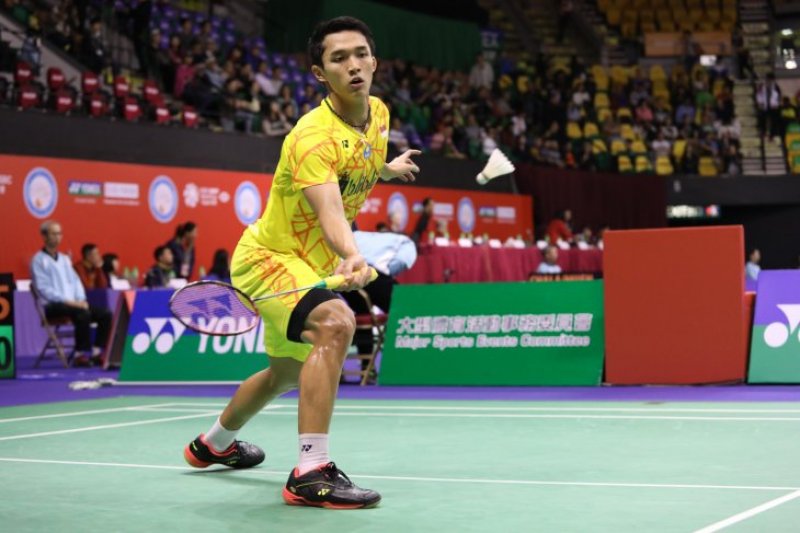 Jojo takluk ditangan Chen Long di turnamen Malaysia Masters 2019