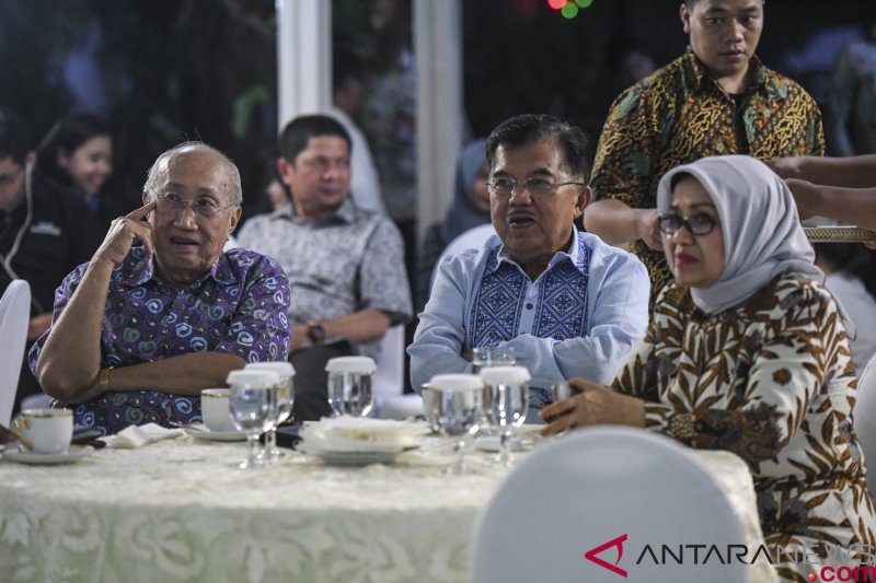DKPP rehabilitasi ketua KPU - Bawaslu terkait Bupati Mandailing Natal