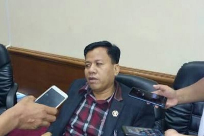 Anggota DPRD dukung langkah KPK tertibkan satu juta lahan di Riau