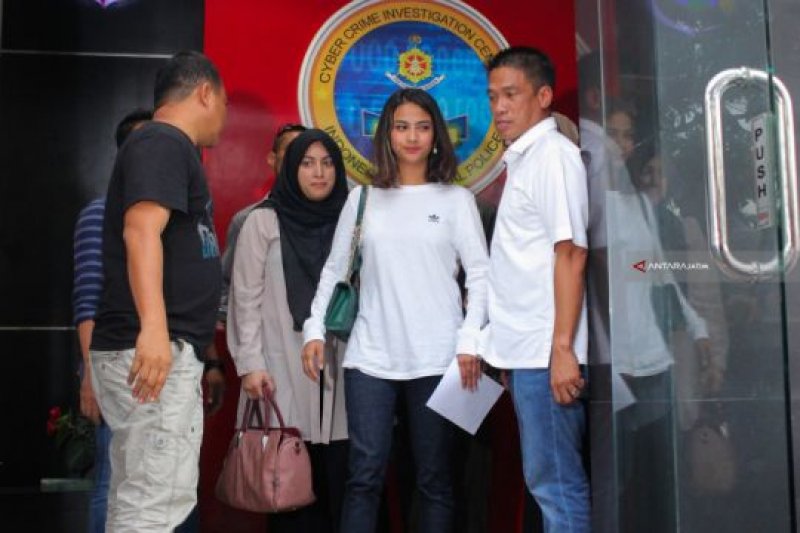 Terlibat Prostitusi Daring, Vanessa-Avriellia Dapat Ditetapkan sebagai Tersangka