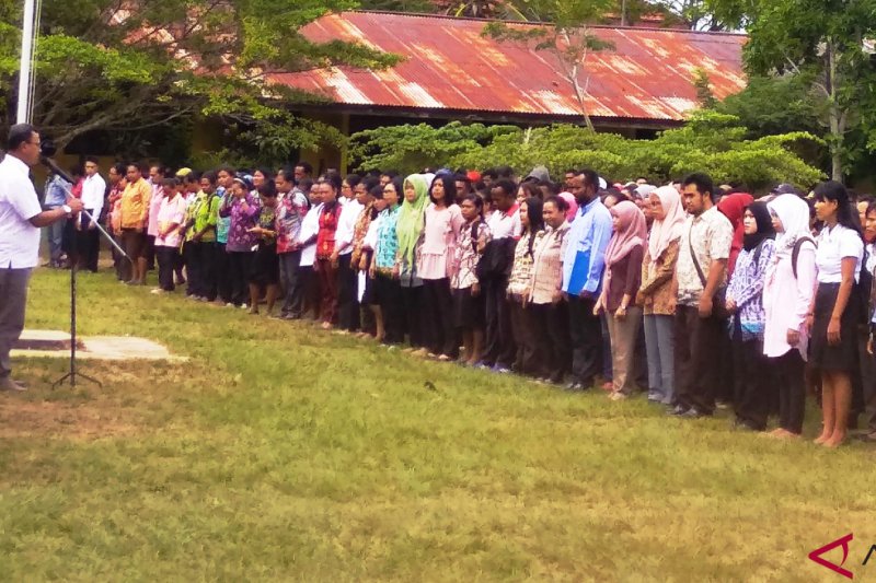 Pemkab Biak Numfor seleksi 738 guru kontrak