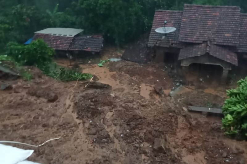 Jepara ajukan 10 alat peringatan dini longsor