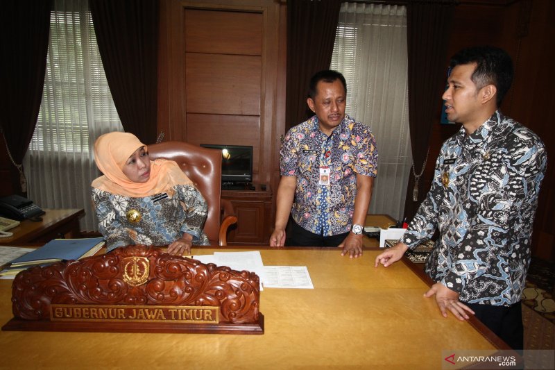 Hari Pertama Kerja Gubernur Jawa Timur Antara News