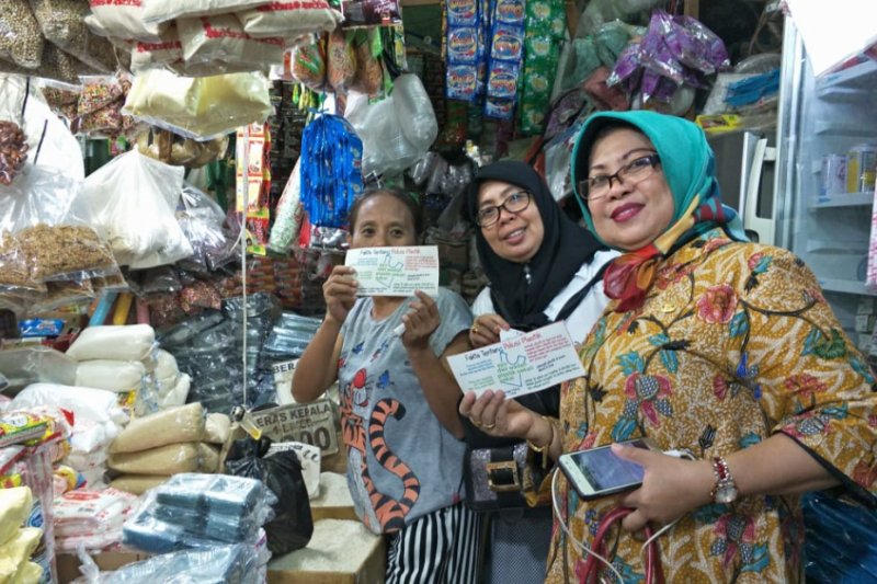 PKK Sulsel terbitkan edaran pengurangan sampah plastik