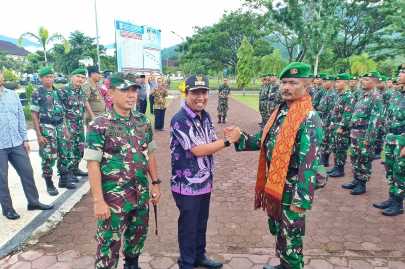 Kodam Brawijaya terjunkan satu SSK Yonzipur bantu rekonstruksi di Sumbawa Barat