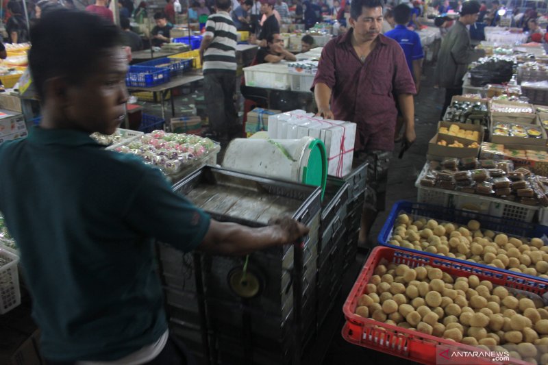Pengelola Pasar Senen bantah telah menutup pasar kue pagi