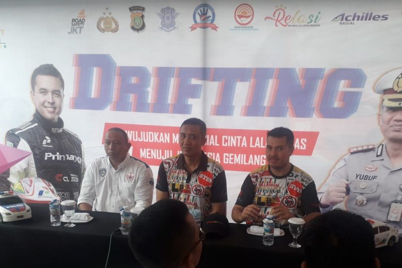 Rifat Sungkar ajarkan