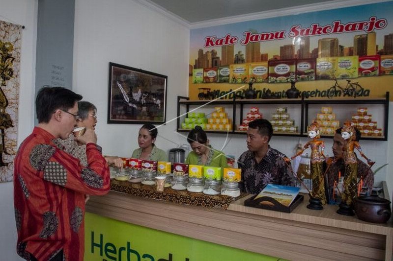 Jamu dan obat tradisional Indonesia dipamerkan di Gansu China