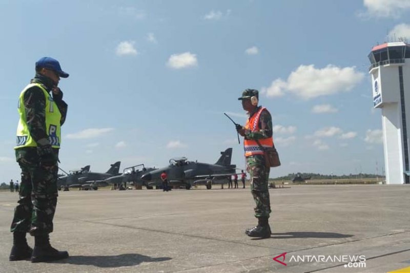 Empat Pesawat Tempur AU latihan di Kepri