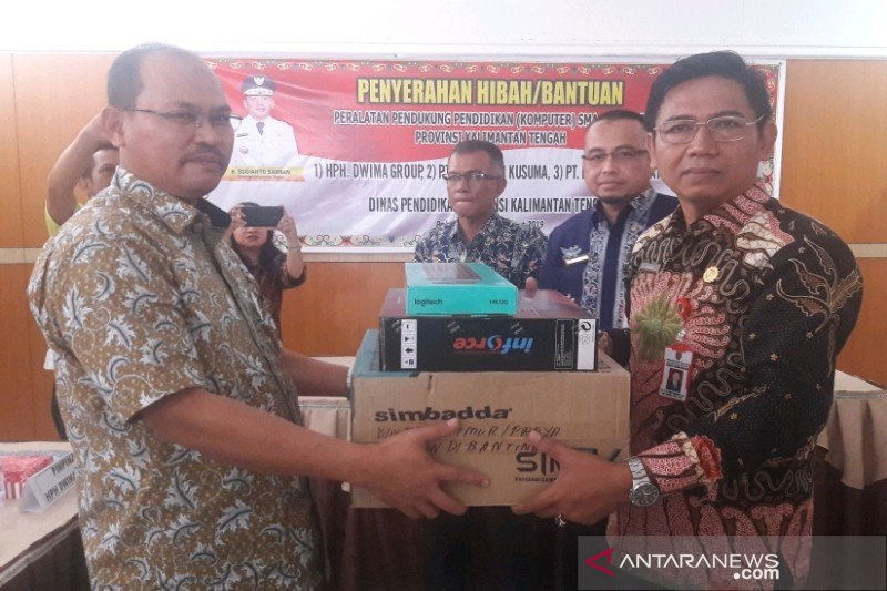 SMA/SMK di Kalteng masih memerlukan tujuh ribu unit komputer