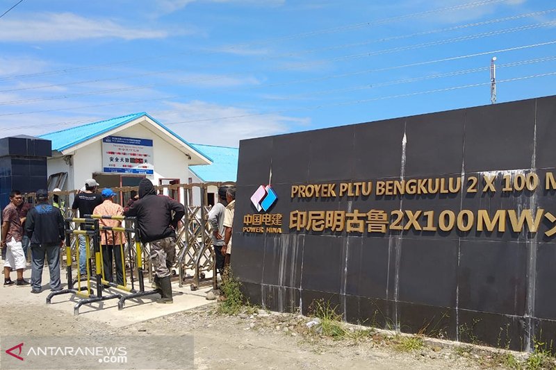 Warga videokan pekerja asal China diduga sembunyi di tepi pantai