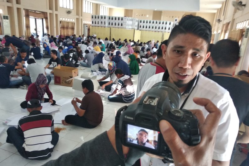 Sebanyak 870.910 surat suara pemilu tiba di Mamuju