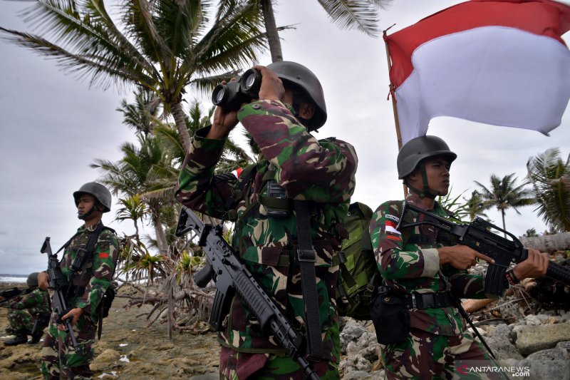 Patroli pengamanan Pulau Miangas