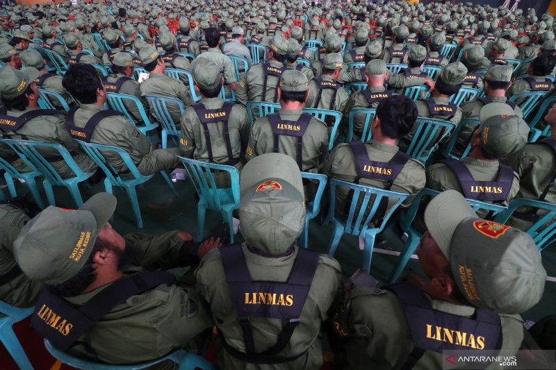 Pemkot Solok beri pelatihan Satlinmas RT dan RW