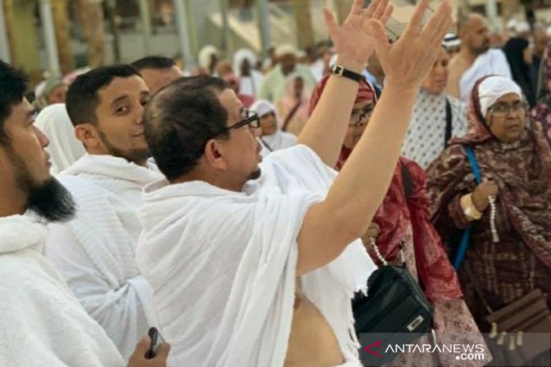 Sebagai Bagian dari Umat, PKS Doakan Kemenangan Prabowo-Sandi dari Mekkah
