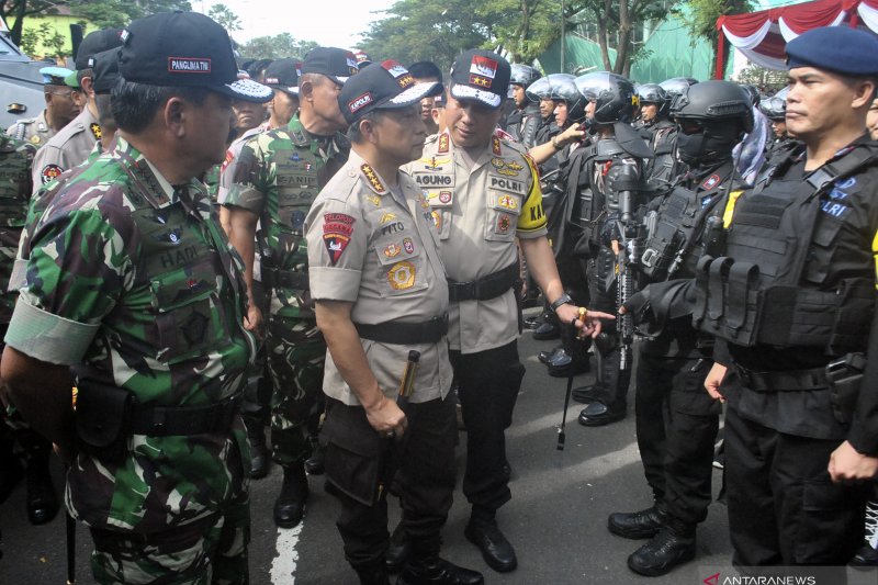 Kapolri: jangan melakukan mobilisasi masa sikapi Pemilu