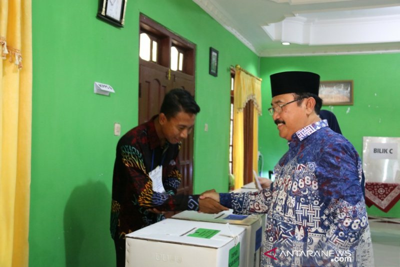 Prabowo-Sandiaga menang di TPS Wakil Bupati Kulon Progo