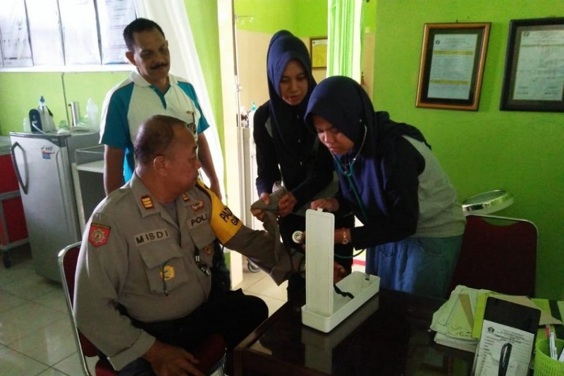 Dinkes lakukan pemeriksaan petugas penyelenggara Pemilu 2019