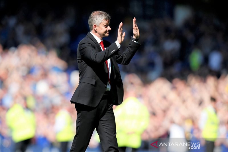 Permohonan maaf Solskjaer pada para suporter