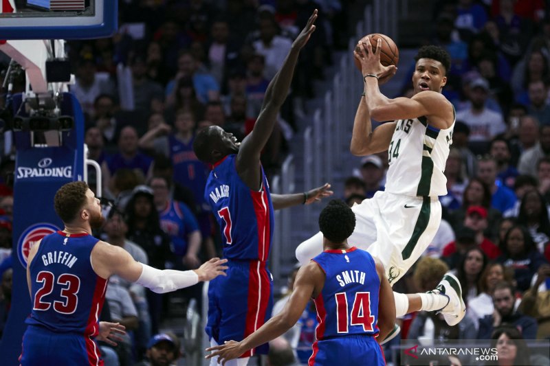 NBA Playoffs: Milwaukee Bucks Vs Detroit Pistons - ANTARA News