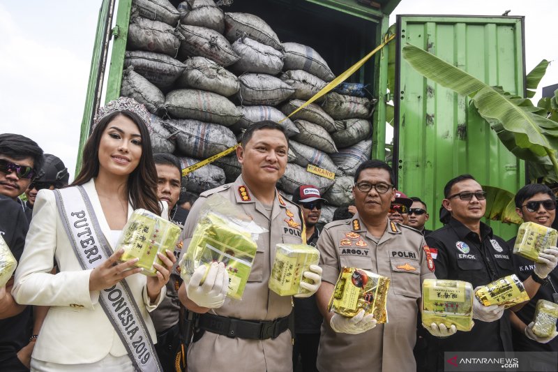 Polres Jakarta Barat gagalkan penyelundupan 120 kg sabu