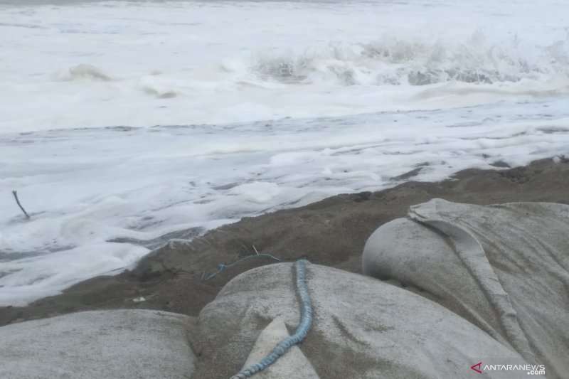 gelombang laut