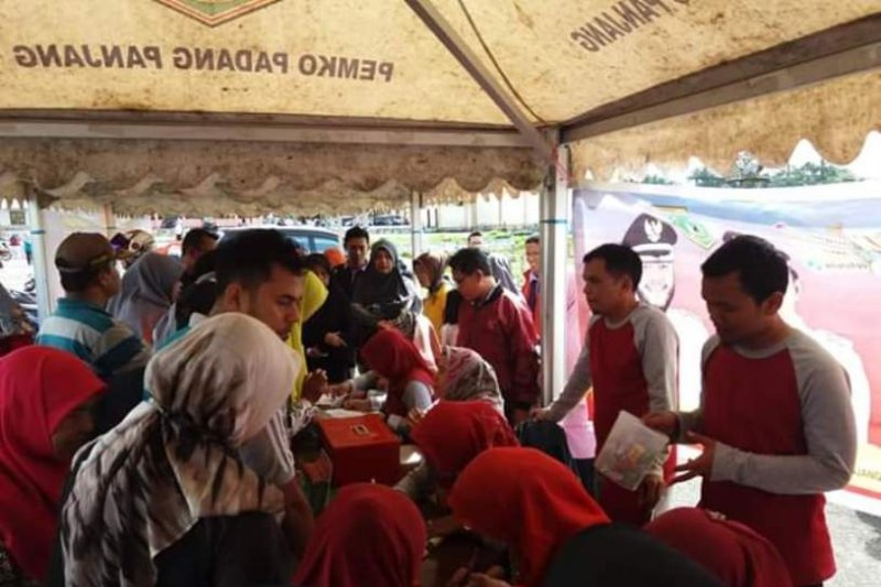 Padang Panjang sediakan sembako murah bagi warga yang bayar PBB-P2