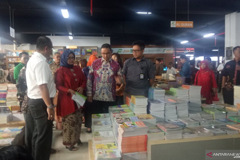 Pemprov DKI membuka akses buku untuk warga melalui Jakbook