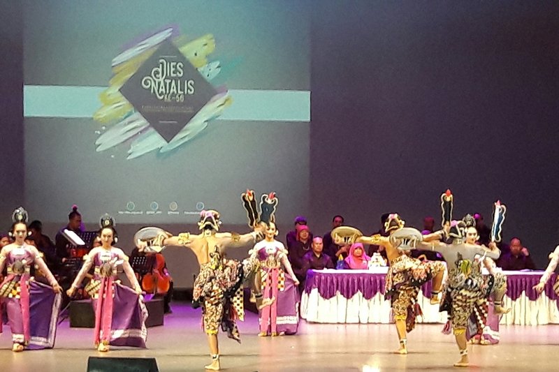 Guru Besar UGM: FBS UNY diharapkan menjadi sumber perkembangan kebudayaan