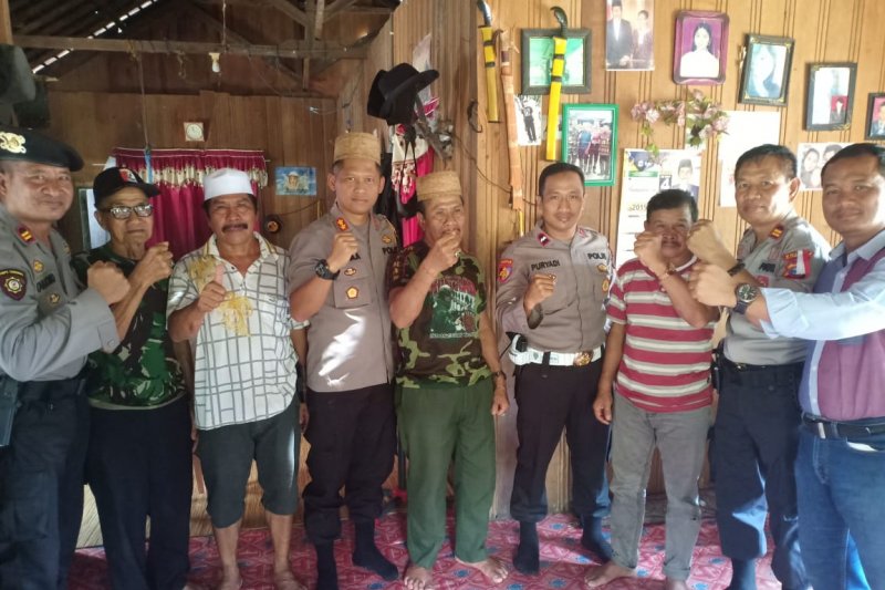 Tokoh Adat Dayak Meratus dukung presiden terpilih