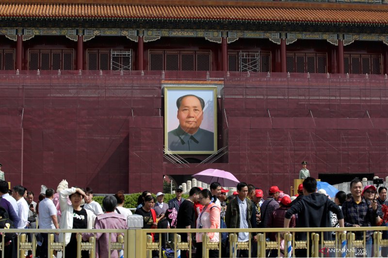 China izinkan pengalihan pelat nomor kendaraan