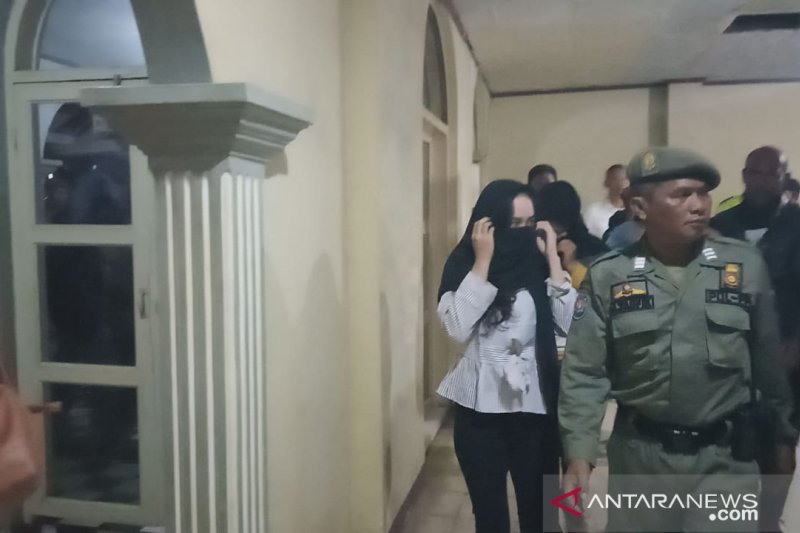Pemkot Bogor jaring 12 pasangan mesum dari dua hotel