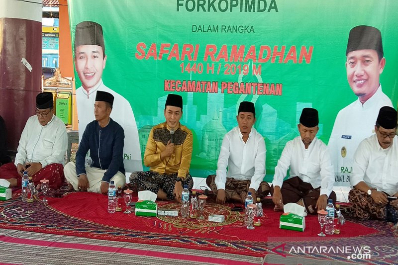 Bupati imbau warga Pamekasan tak ikut demo di Jakarta