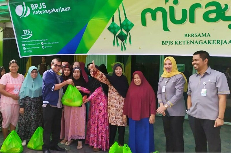 BPJS Ketenagakerjaan Solok gelar pasar murah