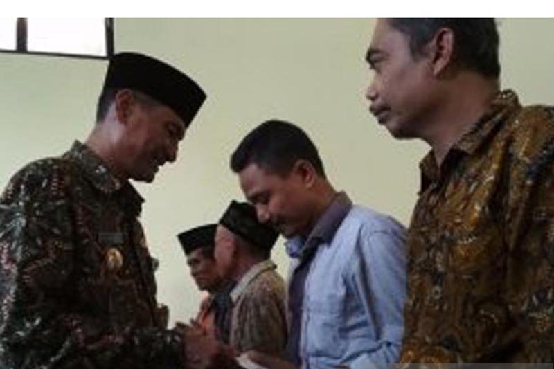 Pengurus RT/RW dapat insentif hingga Rp2,5 juta