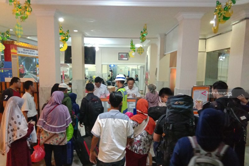 KA Divre IV Tanjungkarang angkut 82.947 penumpang selama angkutan lebaran