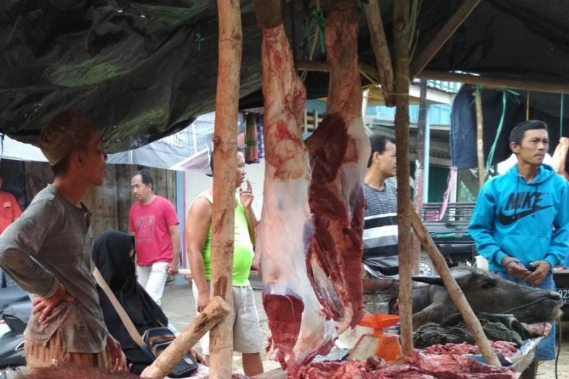 Harga daging di Muratara tembus Rp140.000/Kg