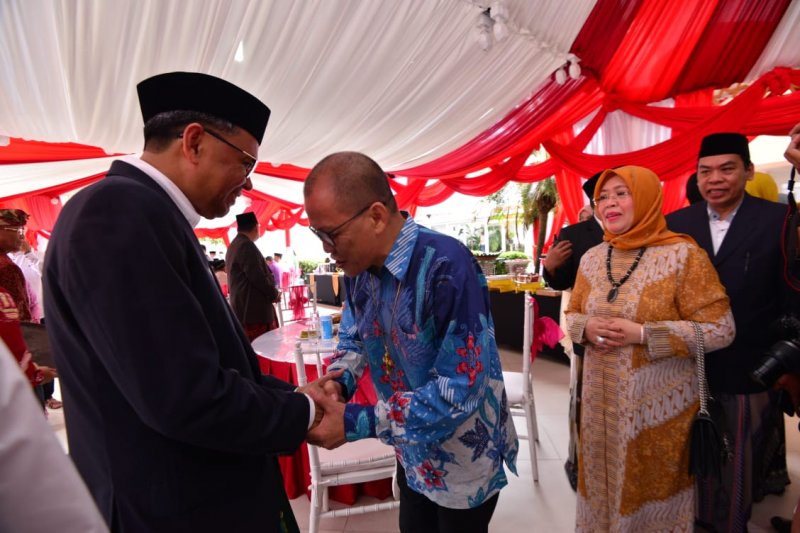 Gubernur harap Wali Kota perhatikan akses pejalan kaki
