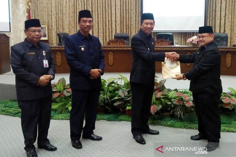 Pembahasan Raperda Barito Utara diharapkan selesai akhir bulan