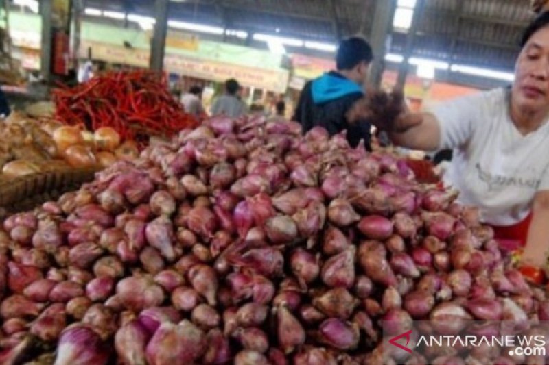 Harga cabai dan bawang di Pangkalpinang melambung tinggi