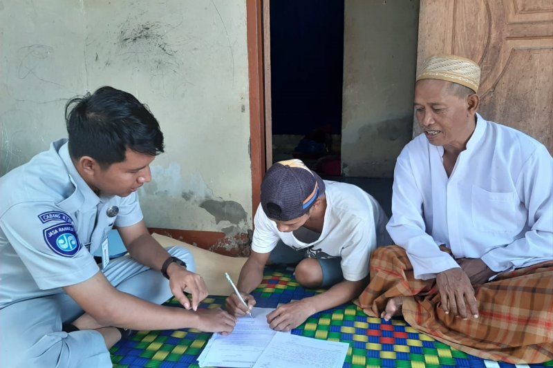 Jasa Raharja NTB menyerahkan santunan Rp1,46 miliar selama lebaran